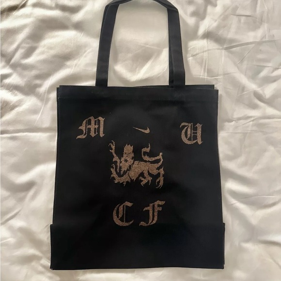 Travis Scott x Nike ComplexCon Exclusive Limited Tote Bag SOLD OUT - Picture 2 of 2